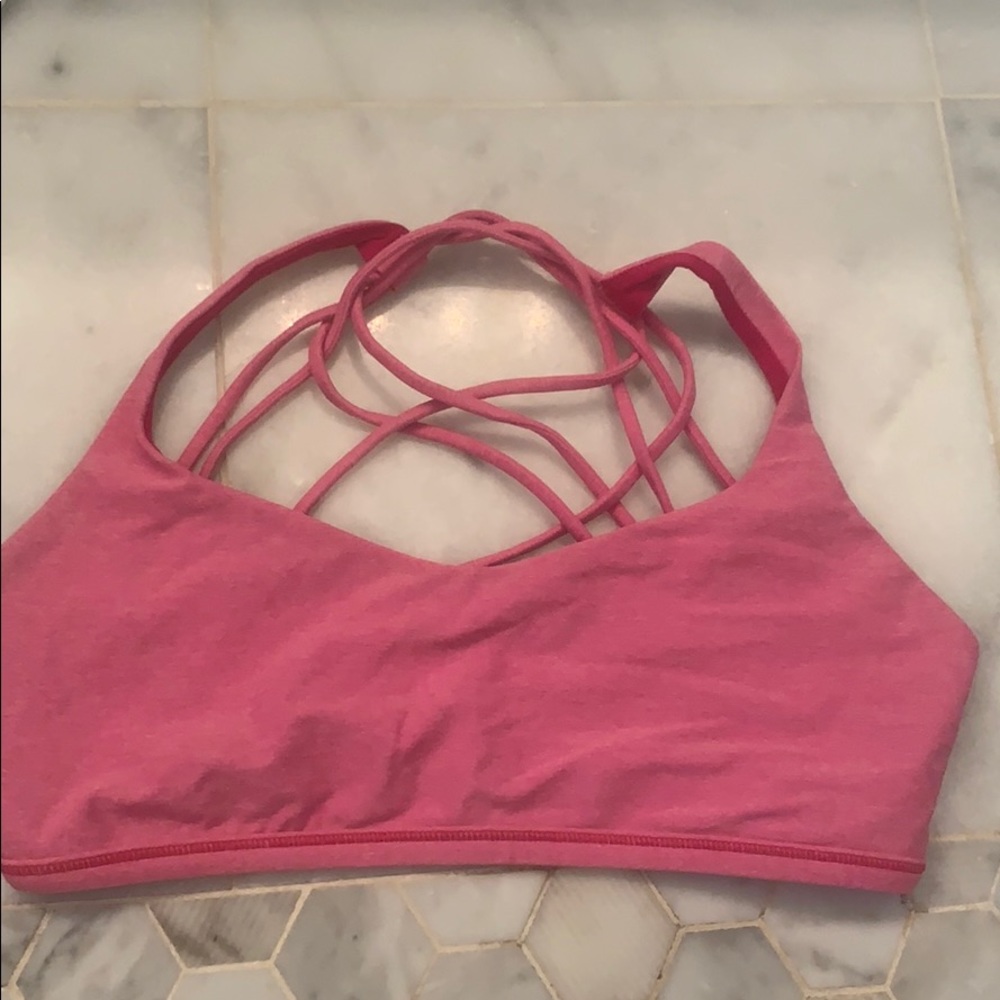 sports bra